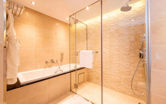 Mercure Dubai Barsha Heights  Suites And Apartments