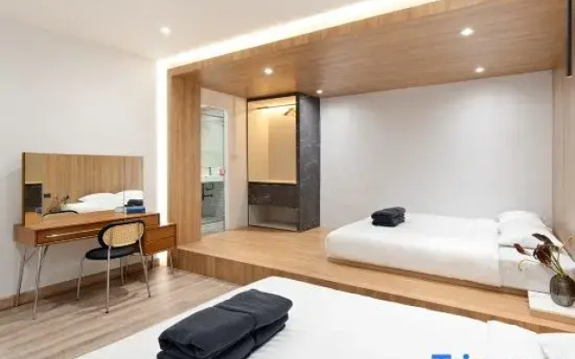 Townhouse at Sathu Pradit road