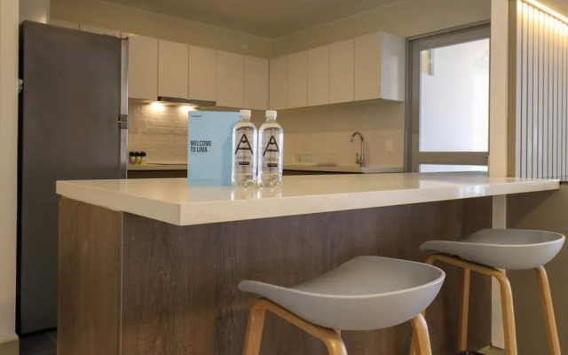 w Prestigious 3BR w Great Balcony in Miraflores