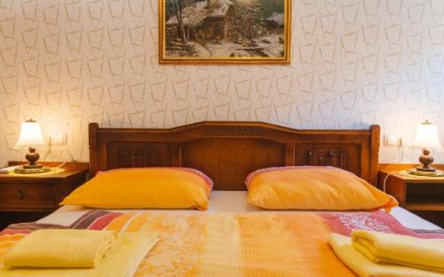 Apartment Ledrar