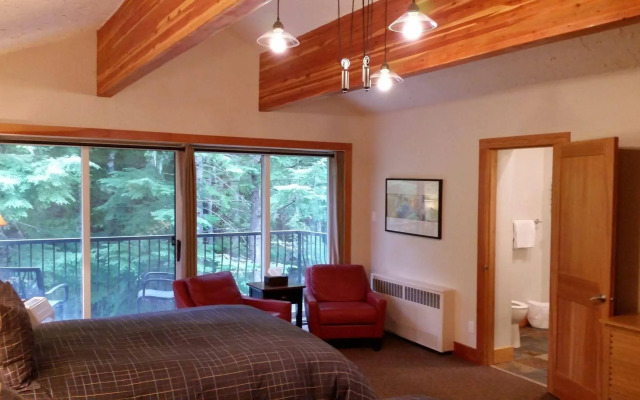 The Lodge At Skeena Landing