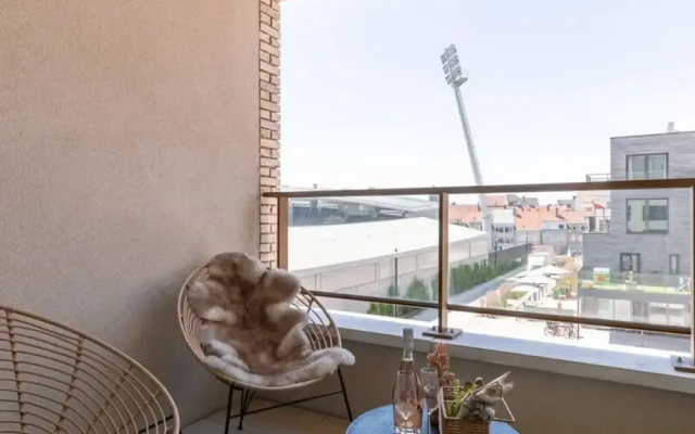 Stylish Apartment With Terrace Near the Beach