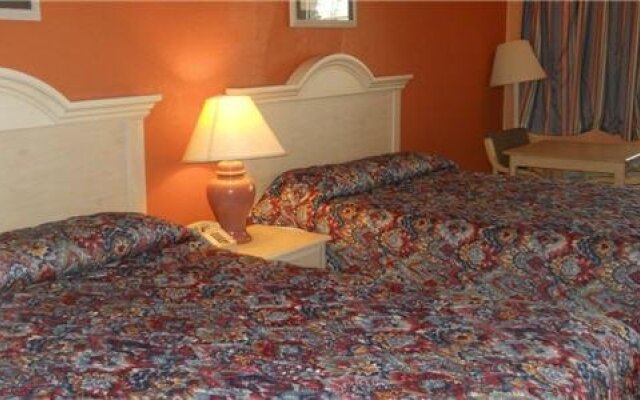 Travelodge by Wyndham Thomasville AL