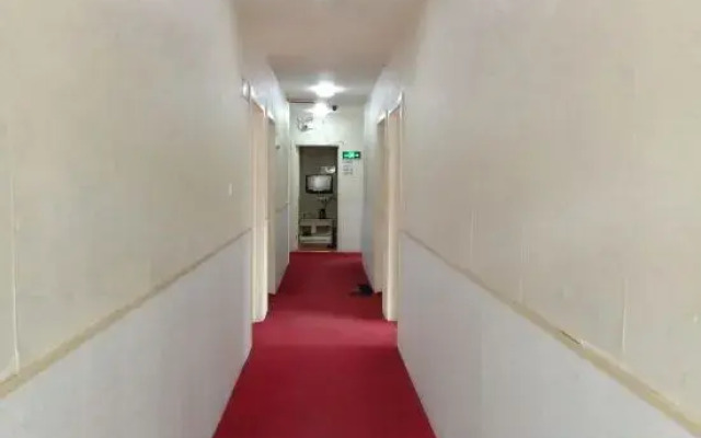 Hefeng Hotel