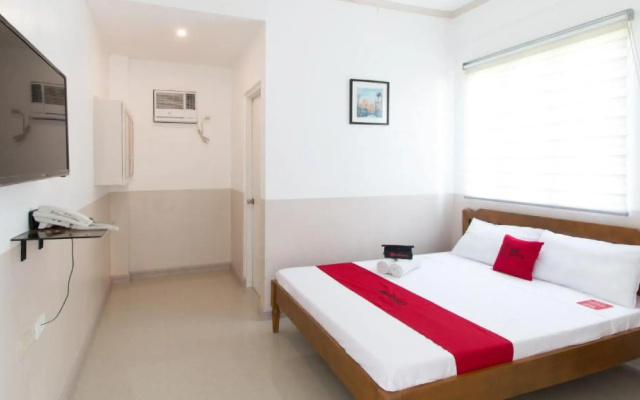 RedDoorz Plus @ Santa Catalina Metro Vigan