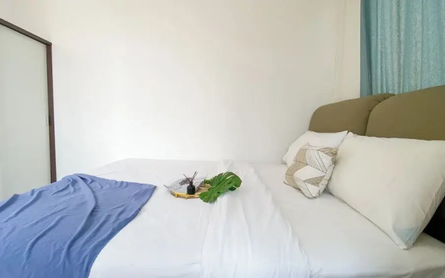 Comfort Living 2Br At Transpark Cibubur Apartment