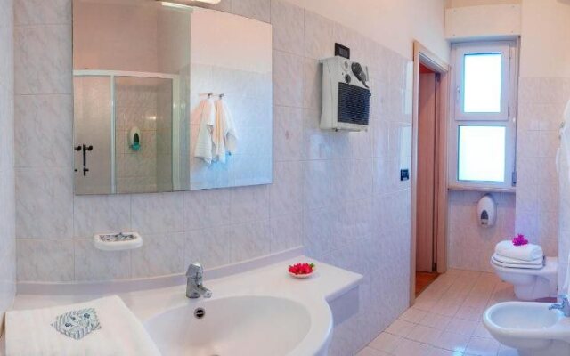 Hotel Mondial