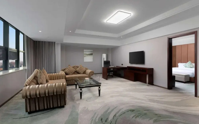 Wyndham Garden Qianjiang Downtown