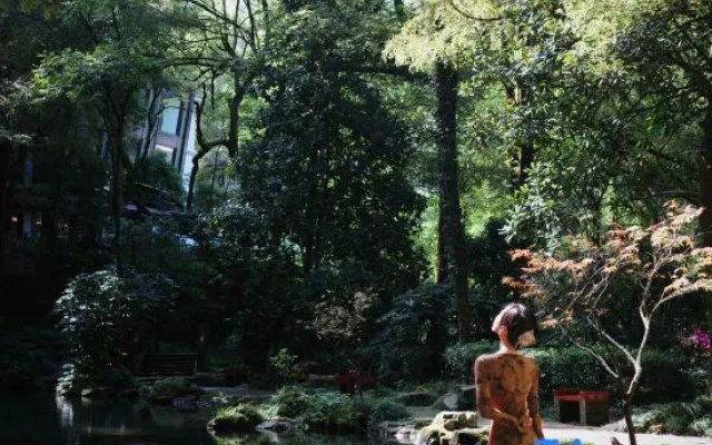 Celestial Cave Manor· Twin Dragon Cave Stream Rafting Private Onsen Retreat – Outside – Jinhua