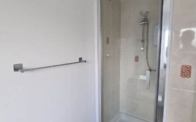 Sublime Stays Burton-on-trent 3-bed House