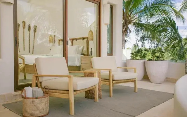 8 Bedroom Luxury Villa With Private Chef Included