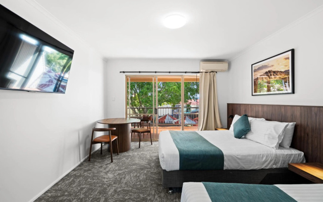 Sundowner Hotel Motel – Guest Rooms – Caboolture