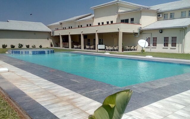 Thakadu Hotel, Casino & Conference Centre