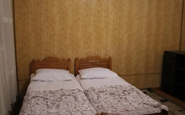 Guest House On Asatiani