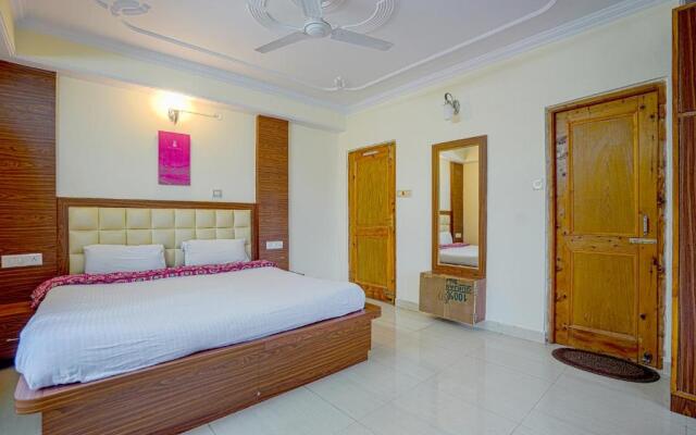 Shimla Woods 2BHK by Dumnu Homes