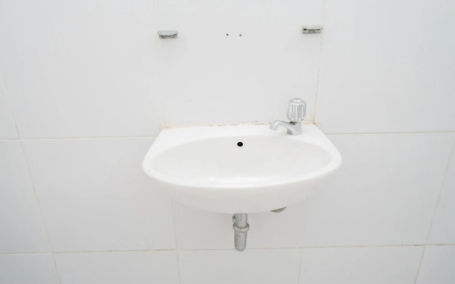Comfort Studio Apartment At Aeropolis Residence
