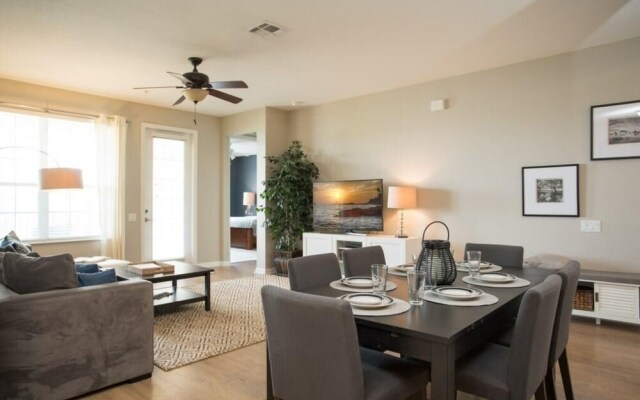 Tropicana Lake View 3 Bedroom Condo