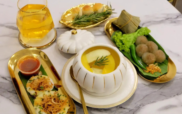Isara Boutique Hotel and Cafe