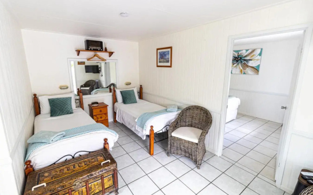 Chillagoe Cabins