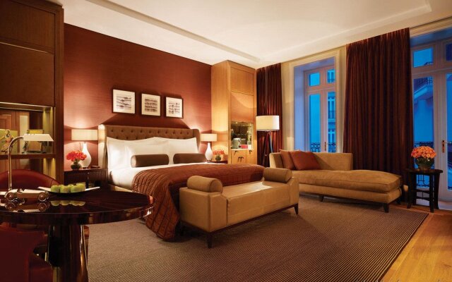 Corinthia London