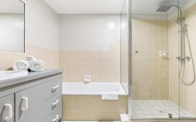 2 Bed Beachfront Apartment in Kingscliff
