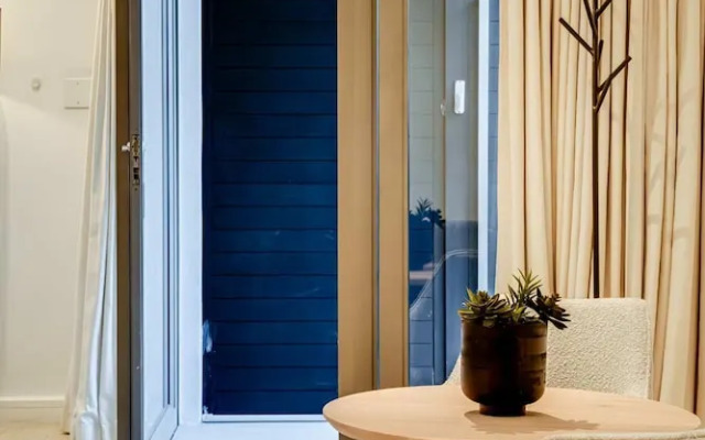 Discover Seaside Charm at Blue Ocean Suite