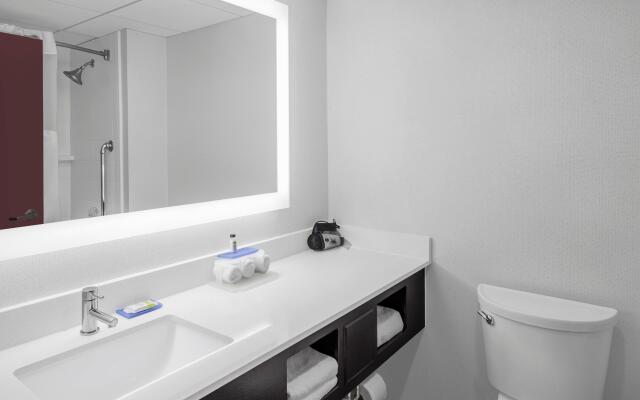 Holiday Inn Express & Suites Asheville SW - Outlet Ctr Area by IHG