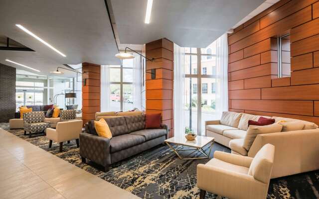 Hyatt Place Greenville Downtown