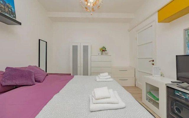 Bright & Cozy Home - City Center