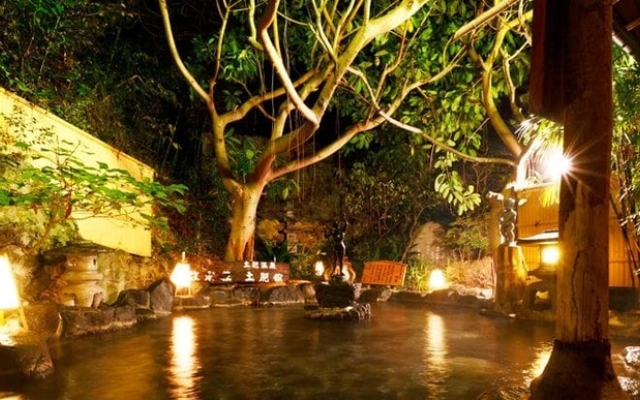 Toi Onsen Bokusuisotohikan