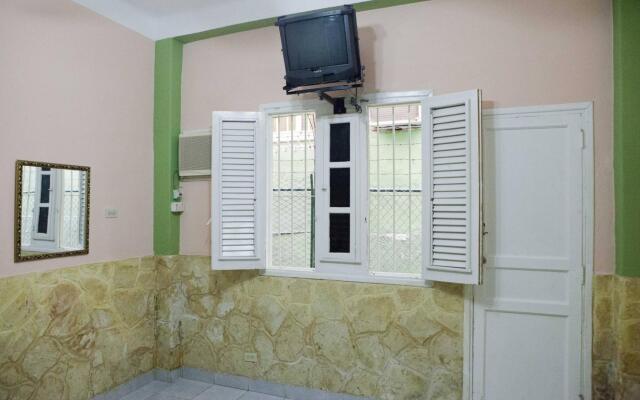 B&B Lupe - Room 1, A Perfect Bedroom At Havana