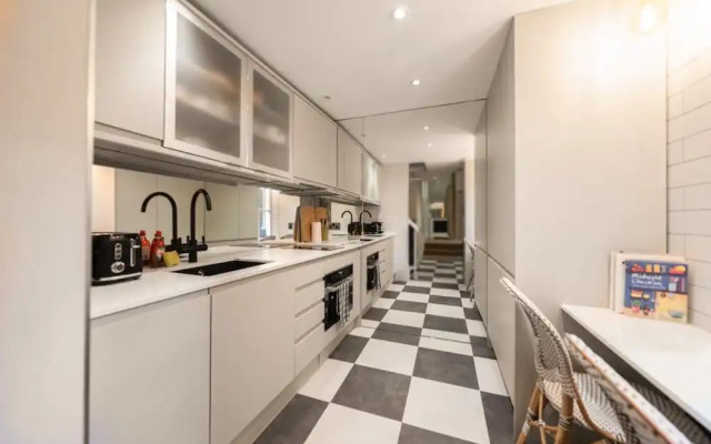 The Kensington Place - Stylish 1bdr Flat