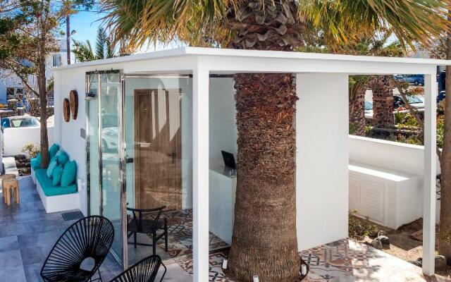 Amity Suites - Adults Only