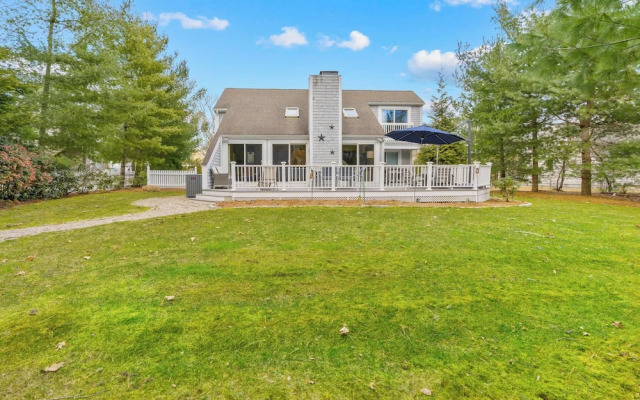 The Endless Summer Hideaway