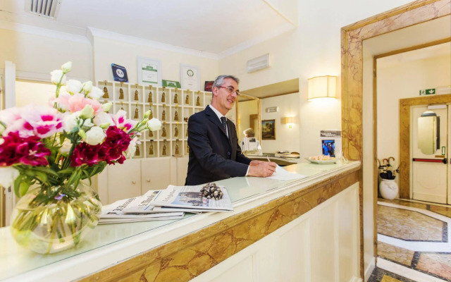 Borghese Contemporary Hotel