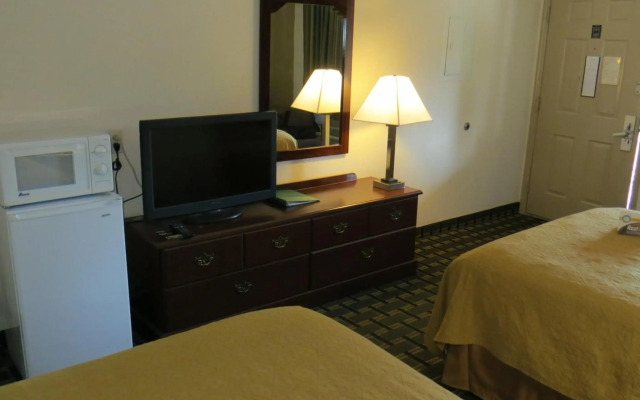 Quality Inn & Suites Morrow Atlanta South