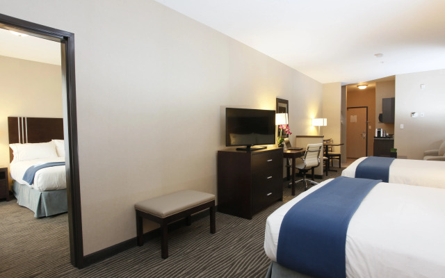 Holiday Inn Express Fort St John by IHG