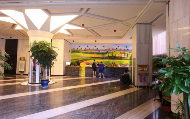 Pastoral Hotel (Chengdu Global Center)