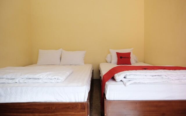 RedDoorz @ Pandega Padma