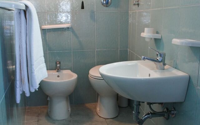 A charming studio apartment with terrace overlooking the sea