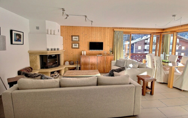 Ripaille - Nice Apartment of 110m2 Located 400 Meters From the Cableway – Guest Rooms – Champery
