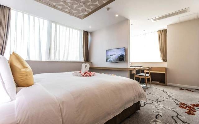 China Mayors Plaza Hotel