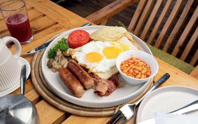 Kaara Gorilla Mountain Lodge