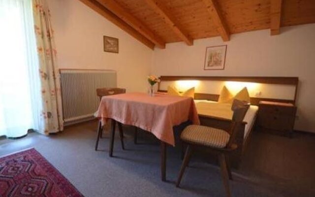Pension Landhaus Hofer, Neustift Im Stubaital
