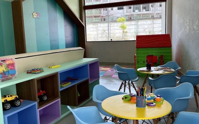 Flat Mana Beach Experience