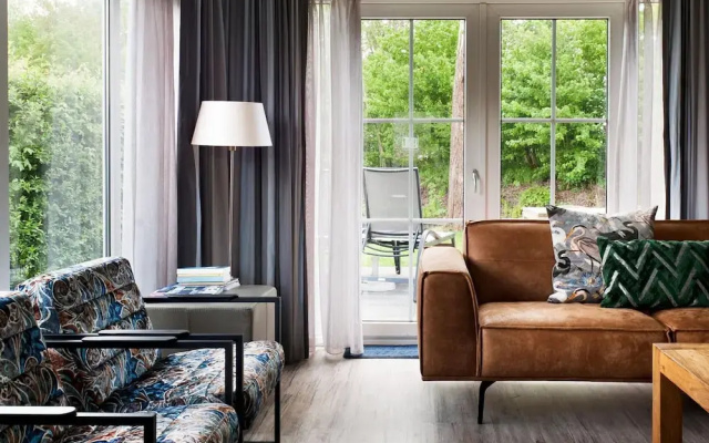 Bungalow Near De Alde Feanen With Spa