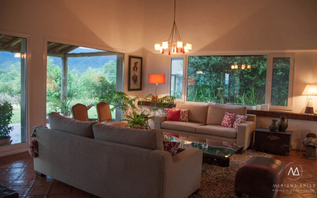 Espectacular Casa Con Increíble Paisaje