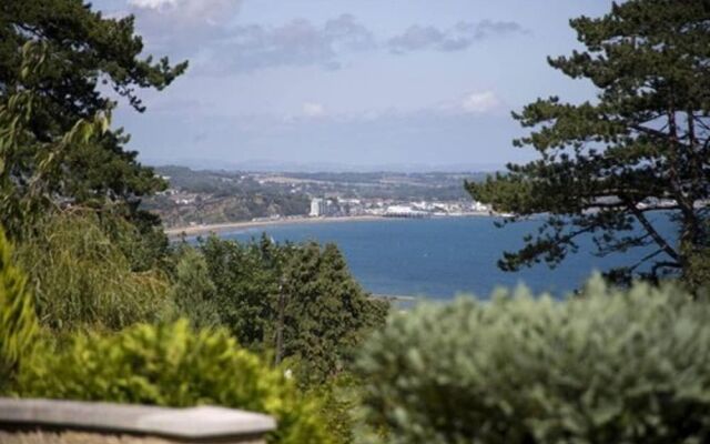 Bourne Hall Country Hotel