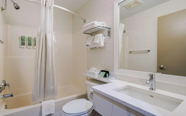 Best Western Peace Arch Inn