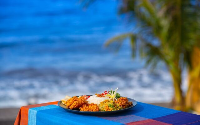 ABWonderdive Beach Resort
